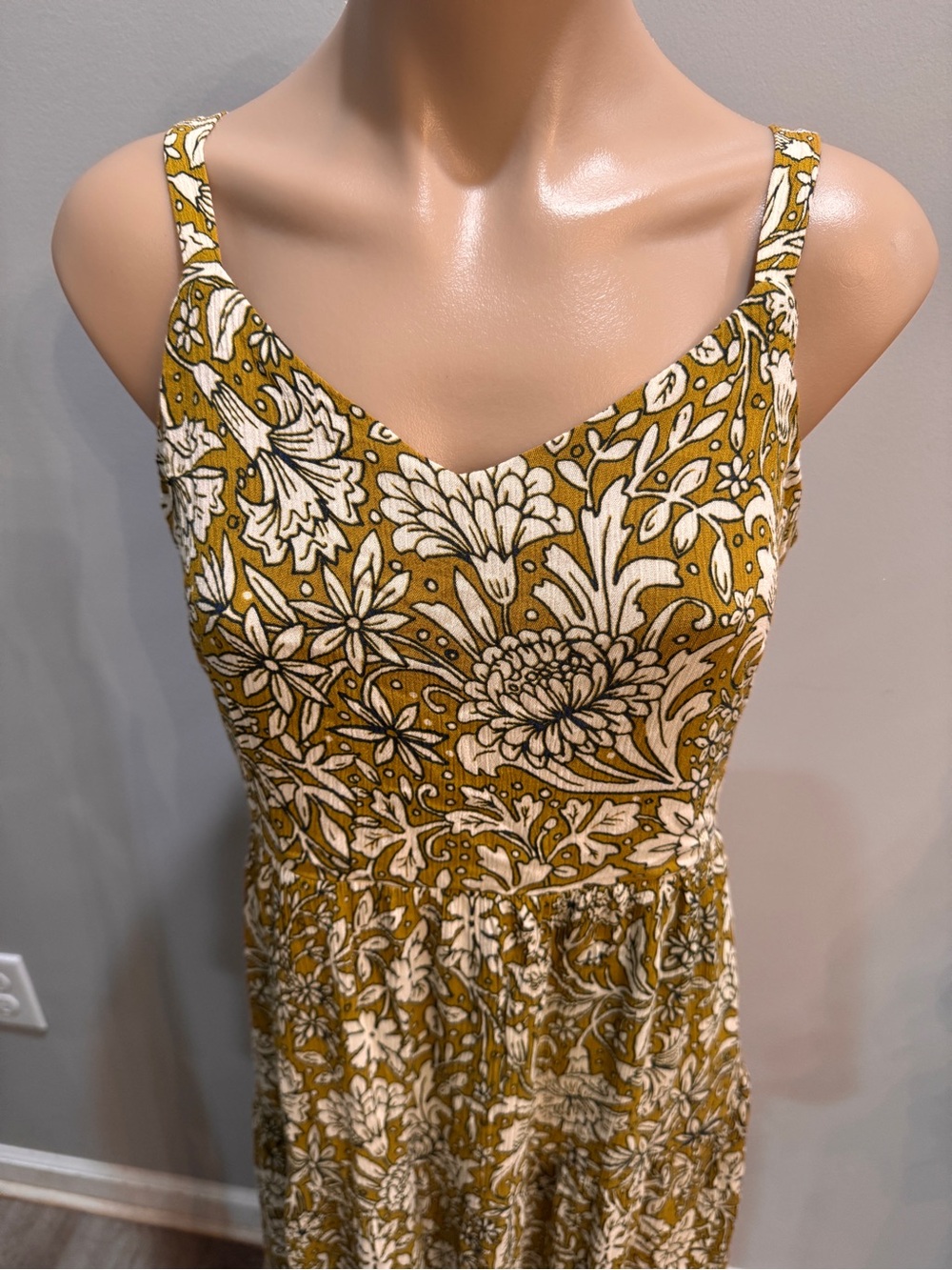 Rachel Ashwell Golden Floral Maxi Dress Tiered 2 - Picture 4 of 6